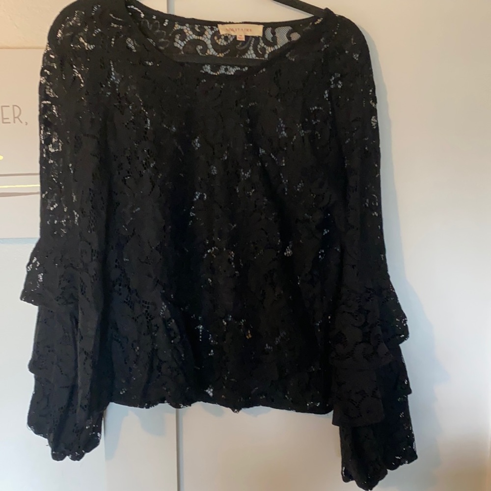 •lace blouse•